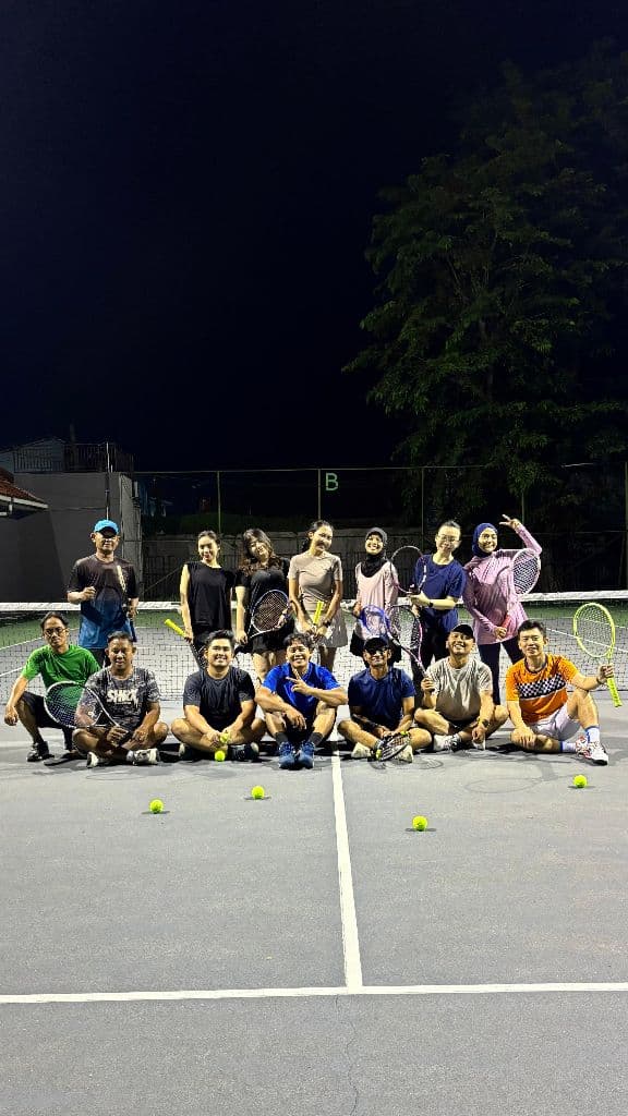 Tennis & Padel Sports Night Club media 1