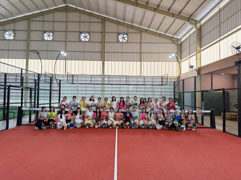 Padel Puffs media 1