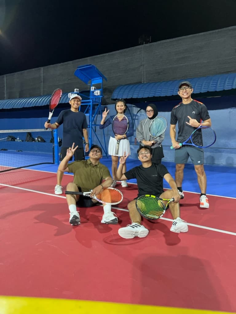 Don’t Worry Racquet Club media 2
