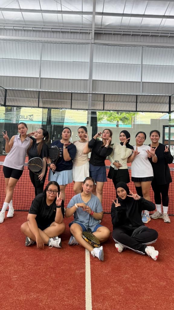 Dawn Padel Society media 5
