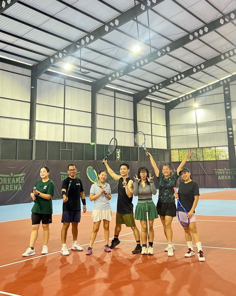 Tenis + media 5