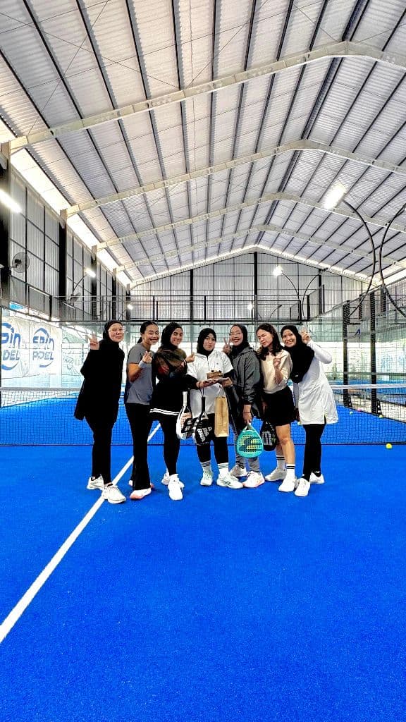 Sun Sister Racket media 3