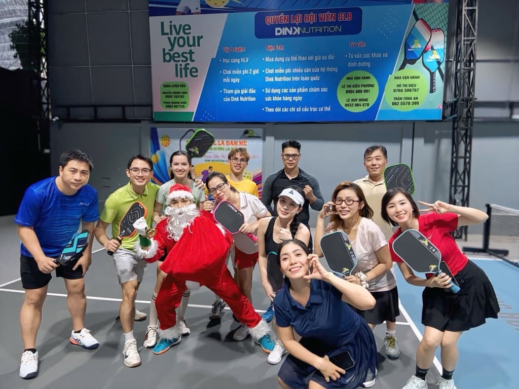 FUN CLUB PICKLEBALL CH media 1