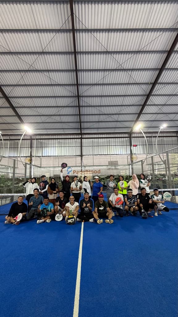 FLY PADEL media 6