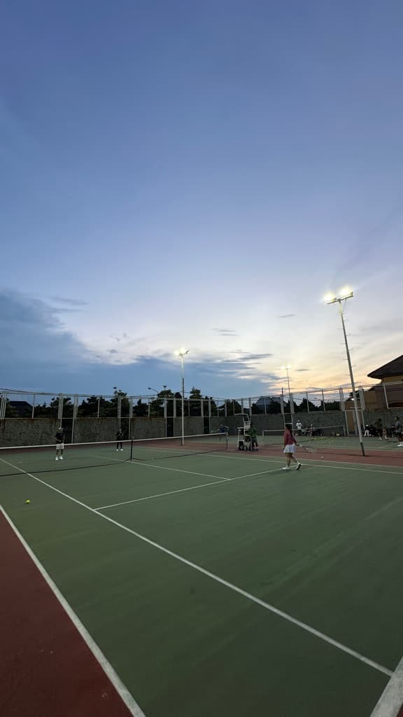 TENNIS WES media 2