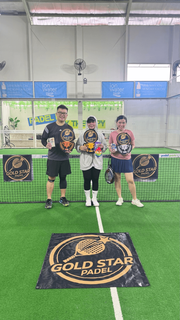 Gold Star Padel media 1