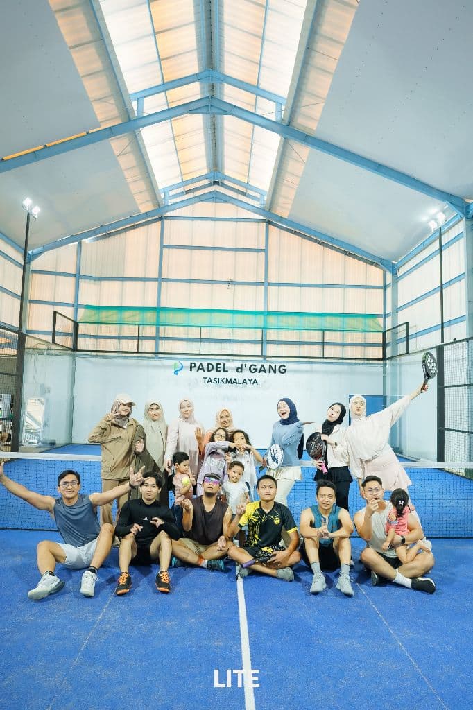 FOMO Padel Society media 1