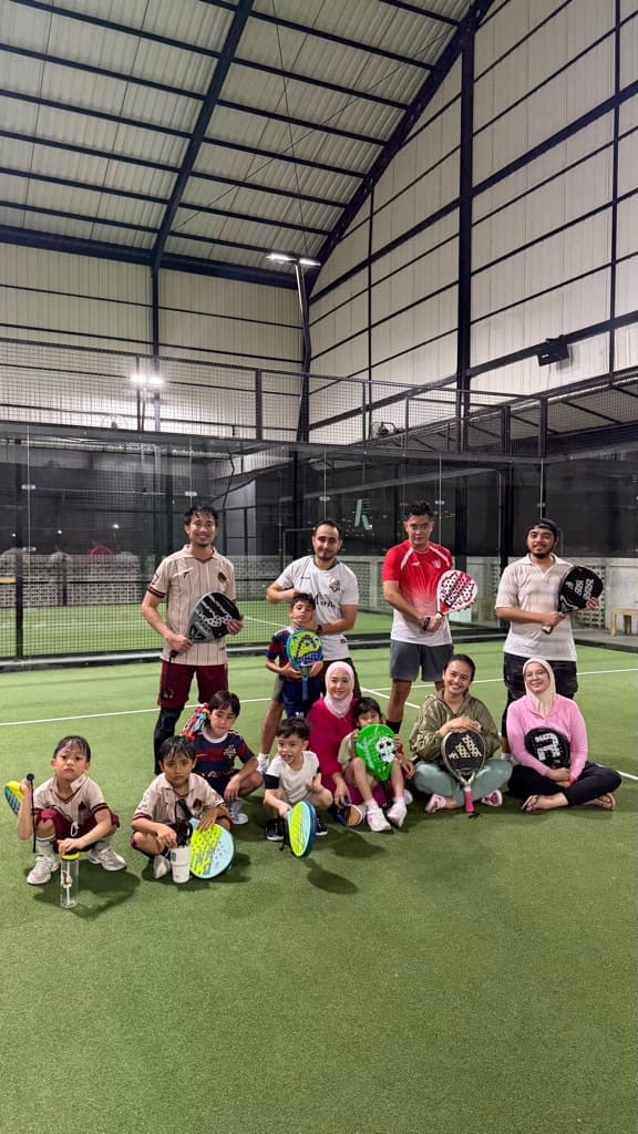 Suami Istri Padel Bareng 🫶🏼 media 1
