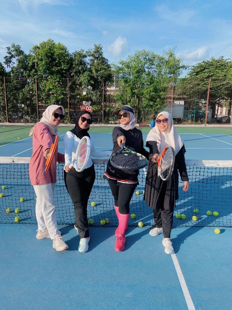 COURT AND CALORIES media 3