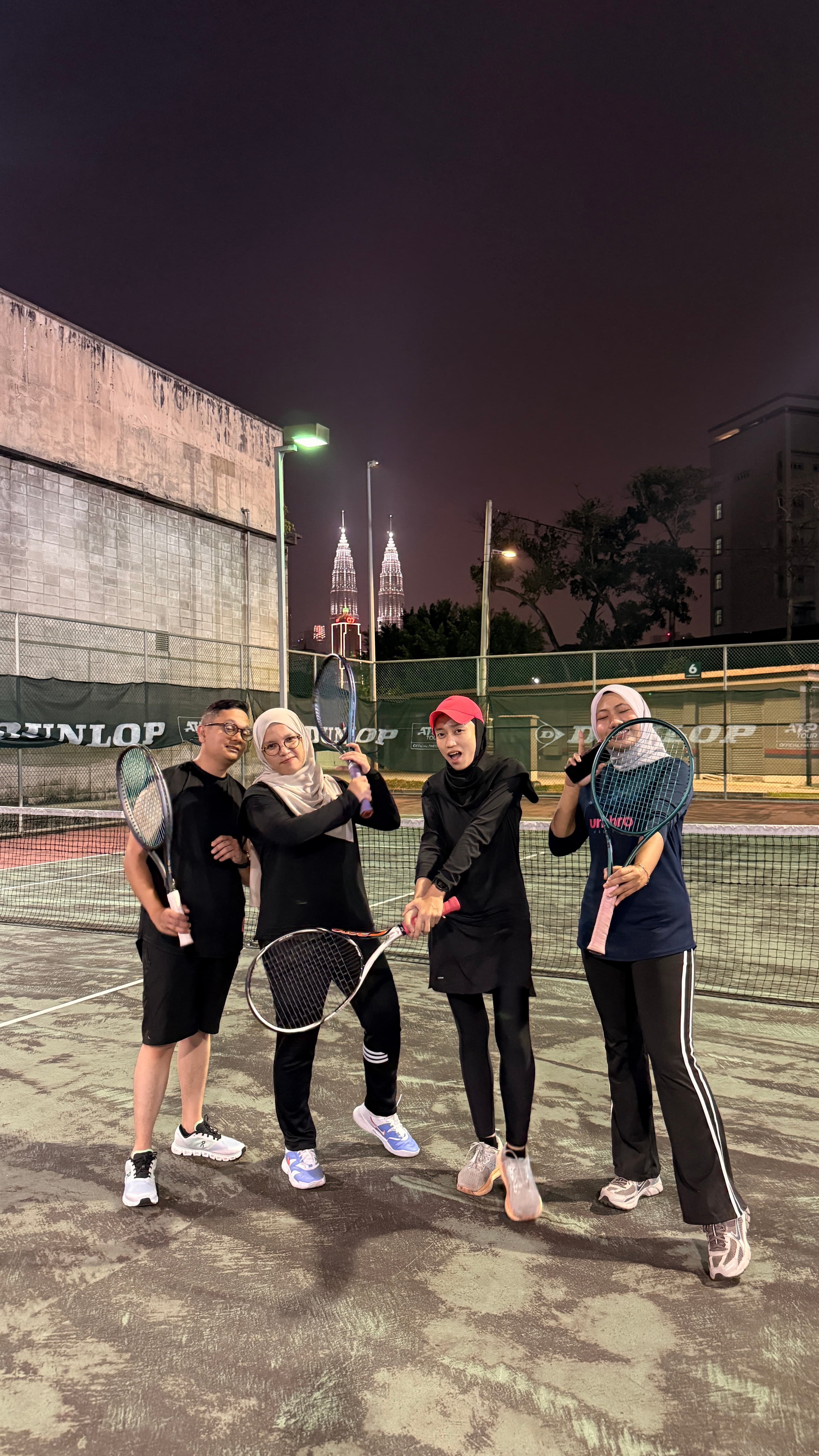 Tennis Buddy Machine media 6