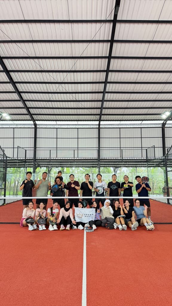CROWN PADEL CLUB media 3