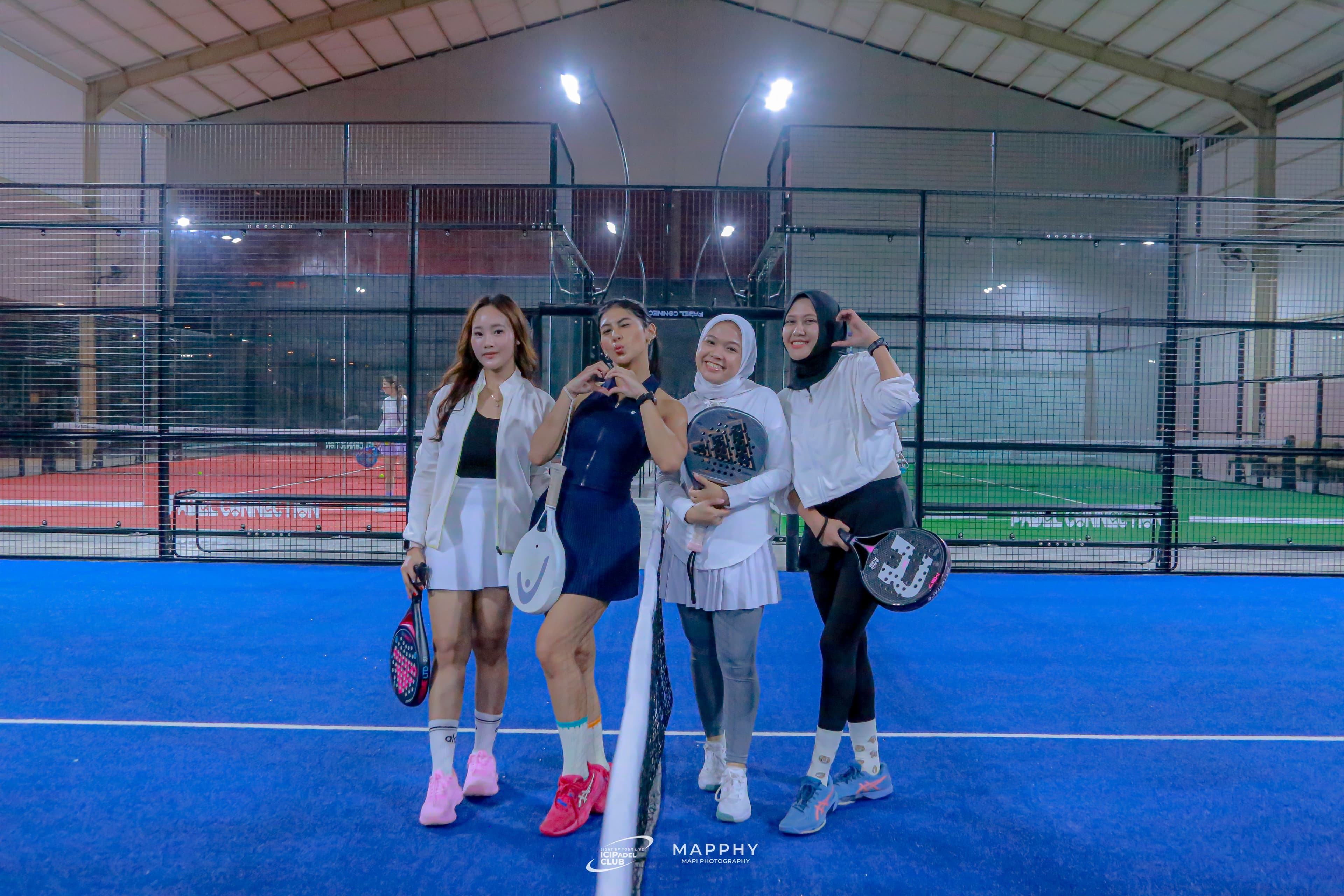 Hola Padel Club  media 2