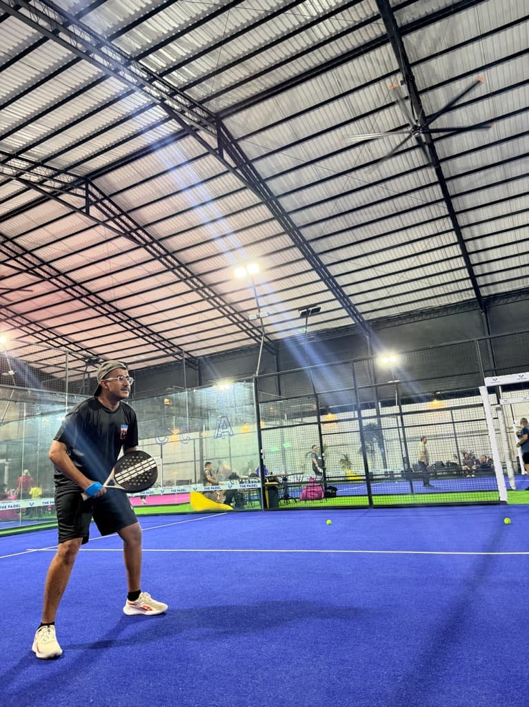 Padel Sebrak Saut media 2