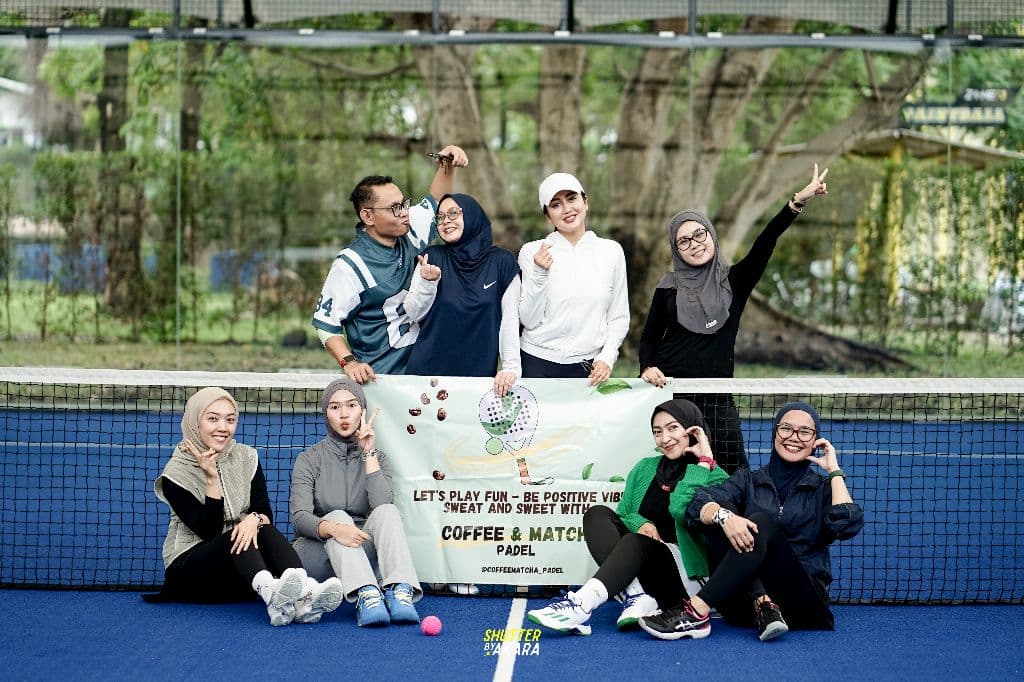 Coffee & Matcha Padel media 5
