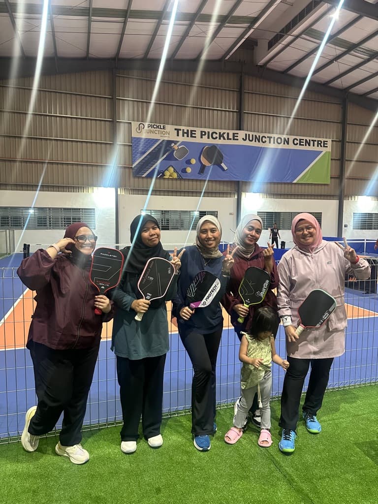 Serenia Smash Sisters X Athpick media 3