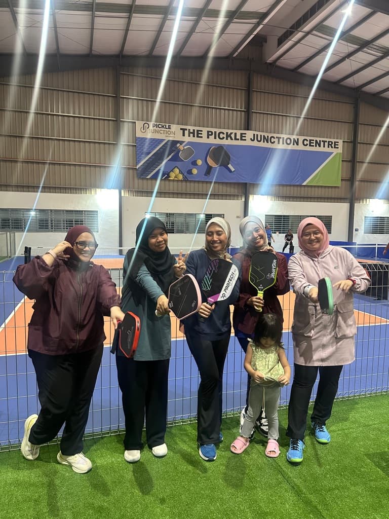 Serenia Smash Sisters X Athpick media 6