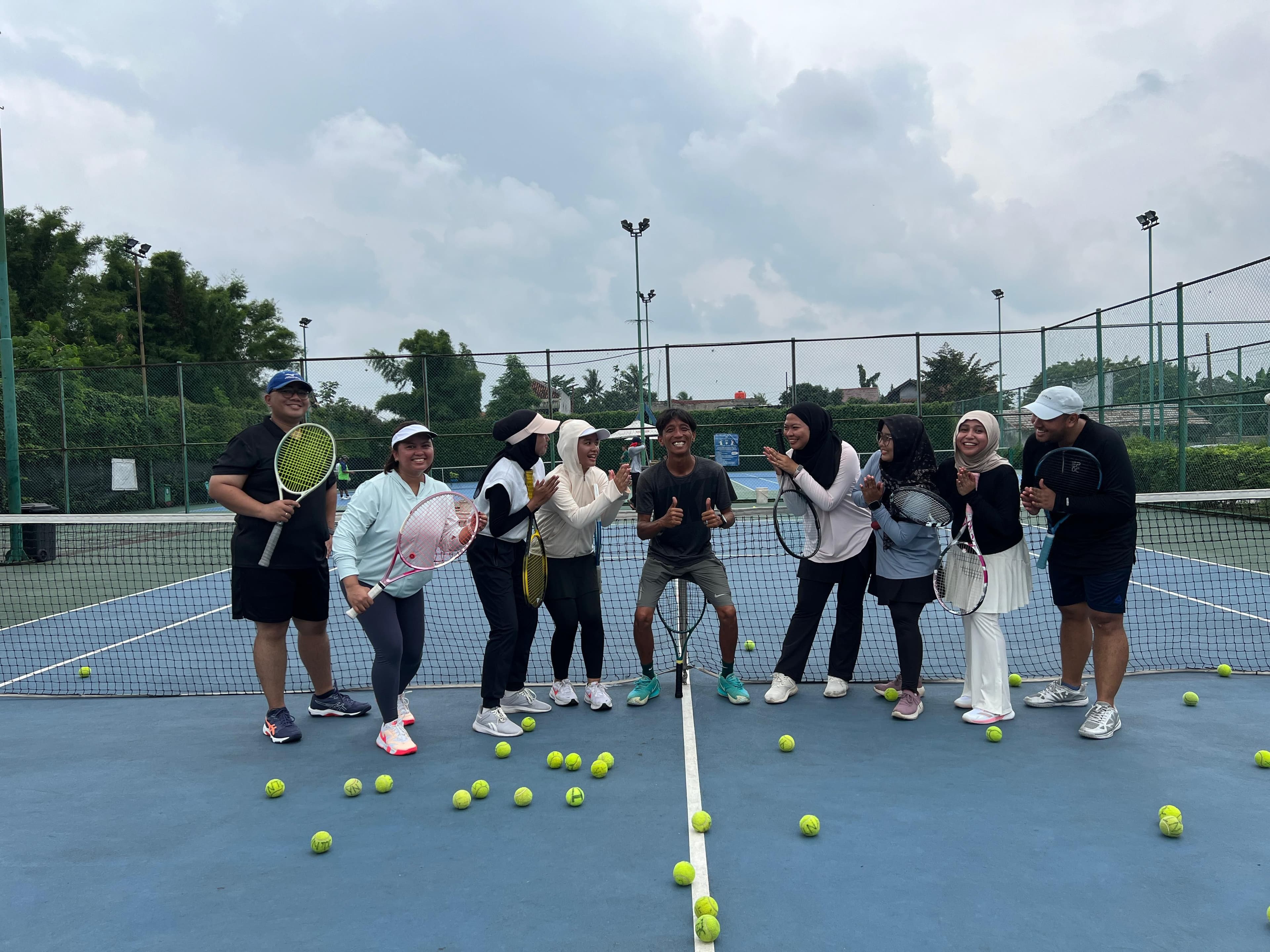 YNTC *YANDY NAHOR TENNIS CLUB* media 5
