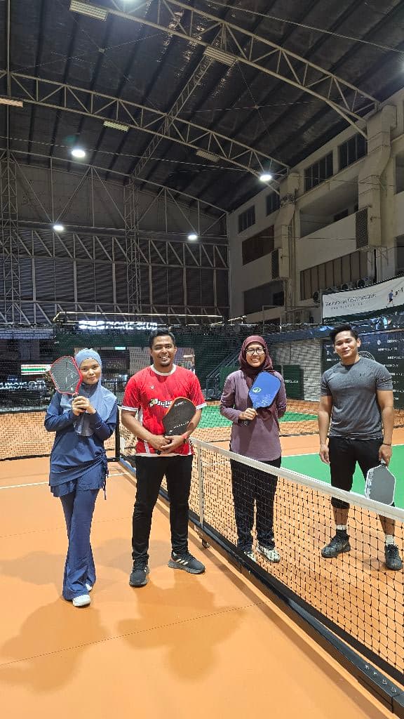Pickleball LoqStaq media 4