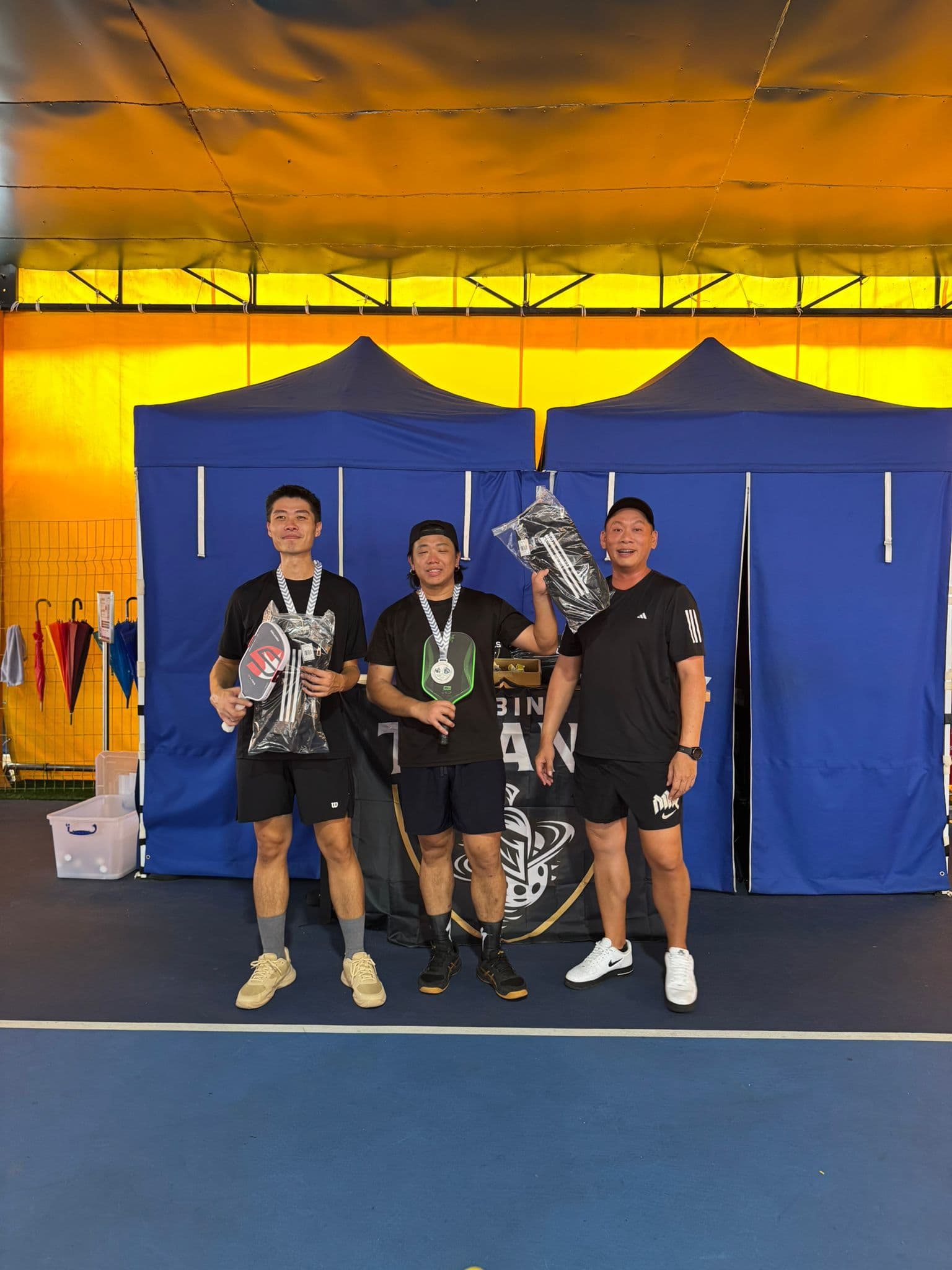 Tebing Titans media 4