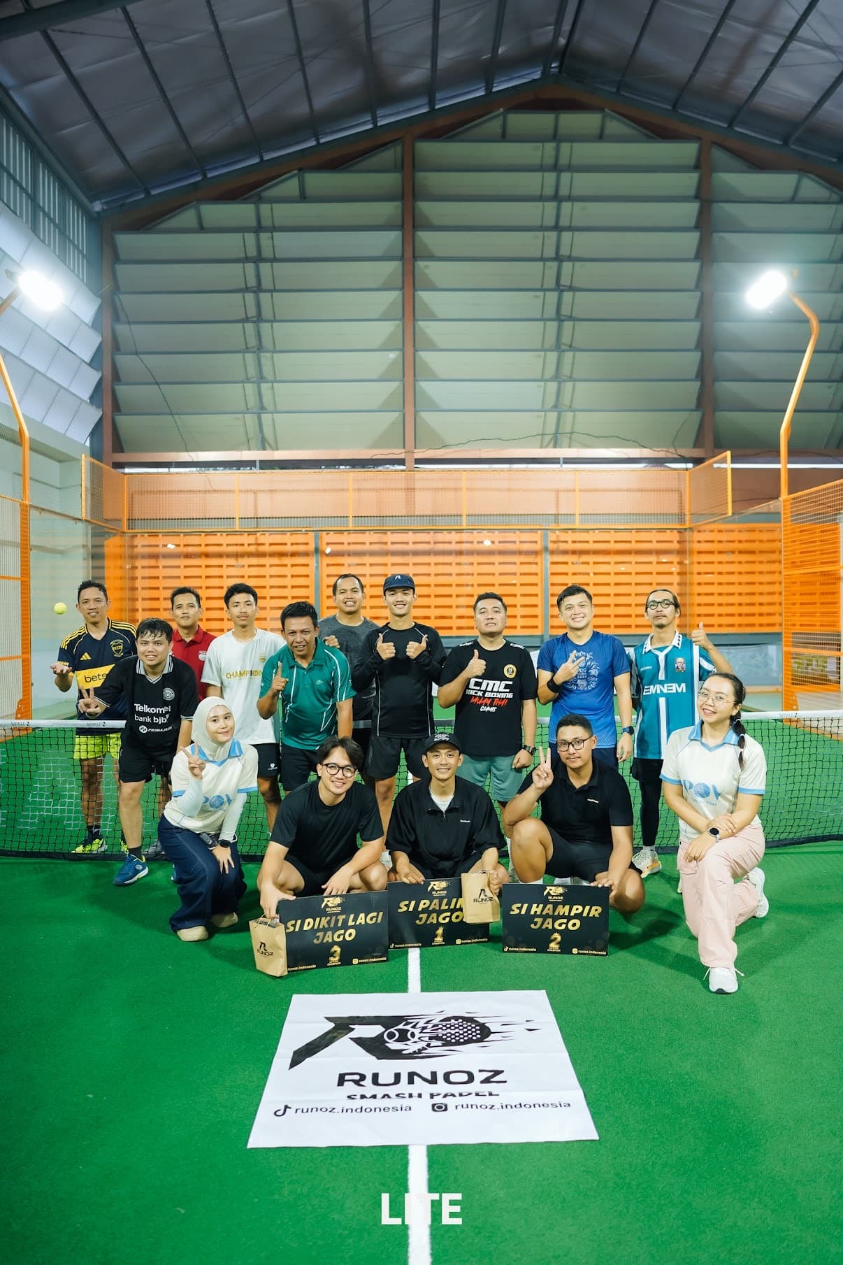 Runoz Smash Padel  media 1