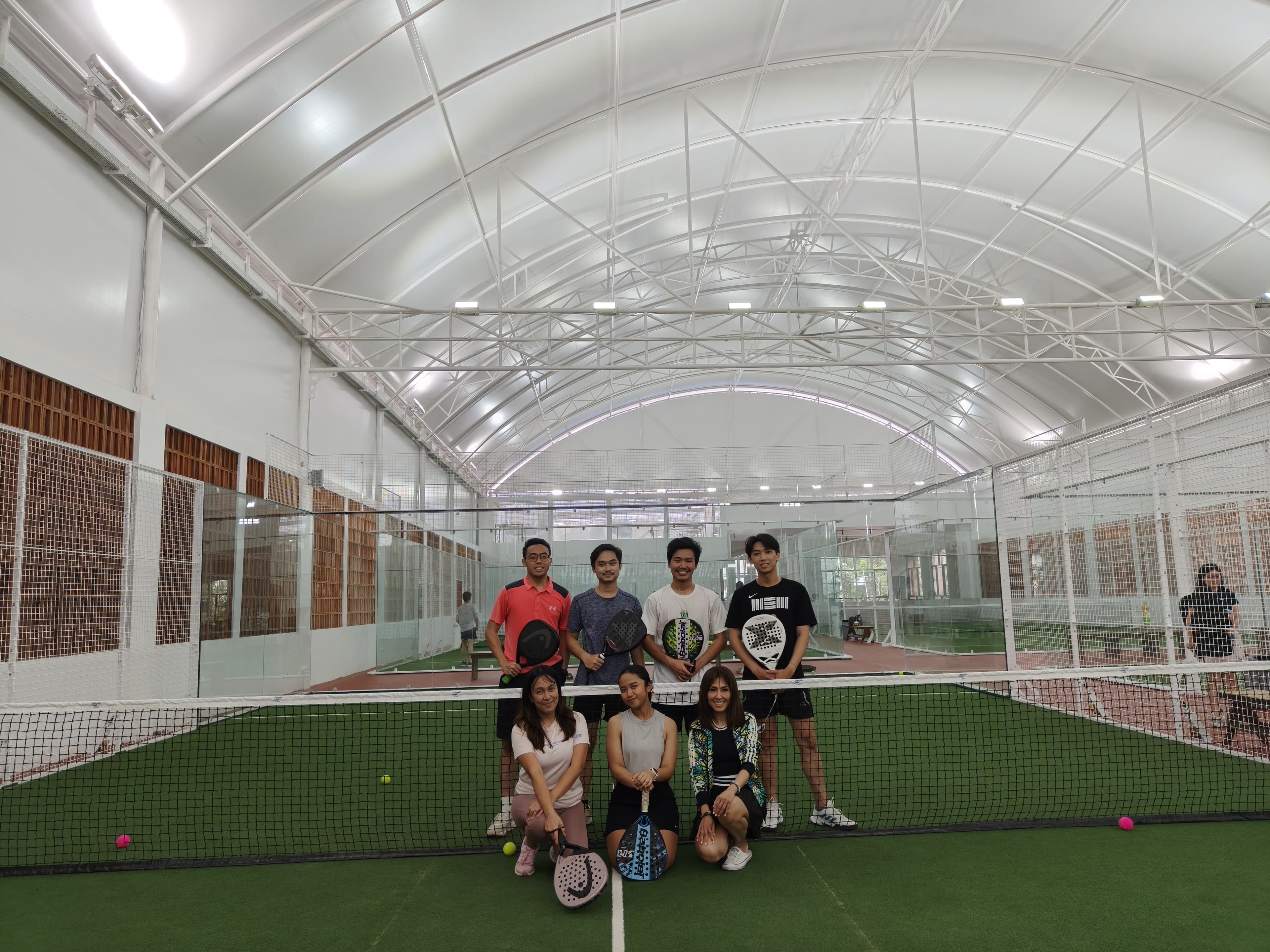 The Macarons Padel Club 🎾🩷💛💚🩵🧡 media 1