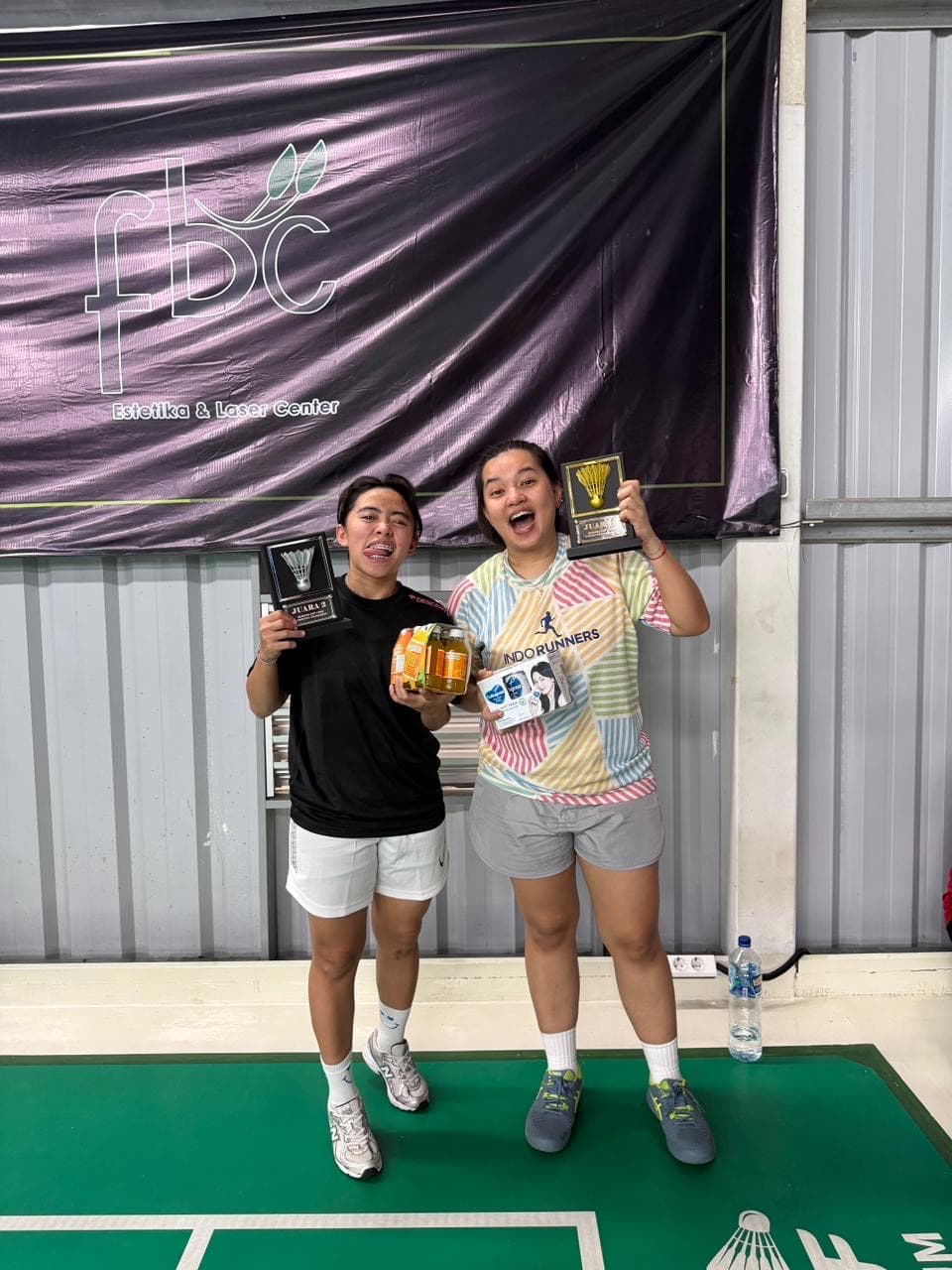 YO! Badminton media 6