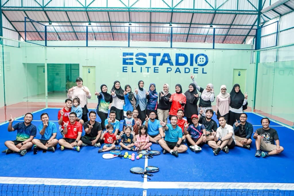 Vettore Sport Club media 1