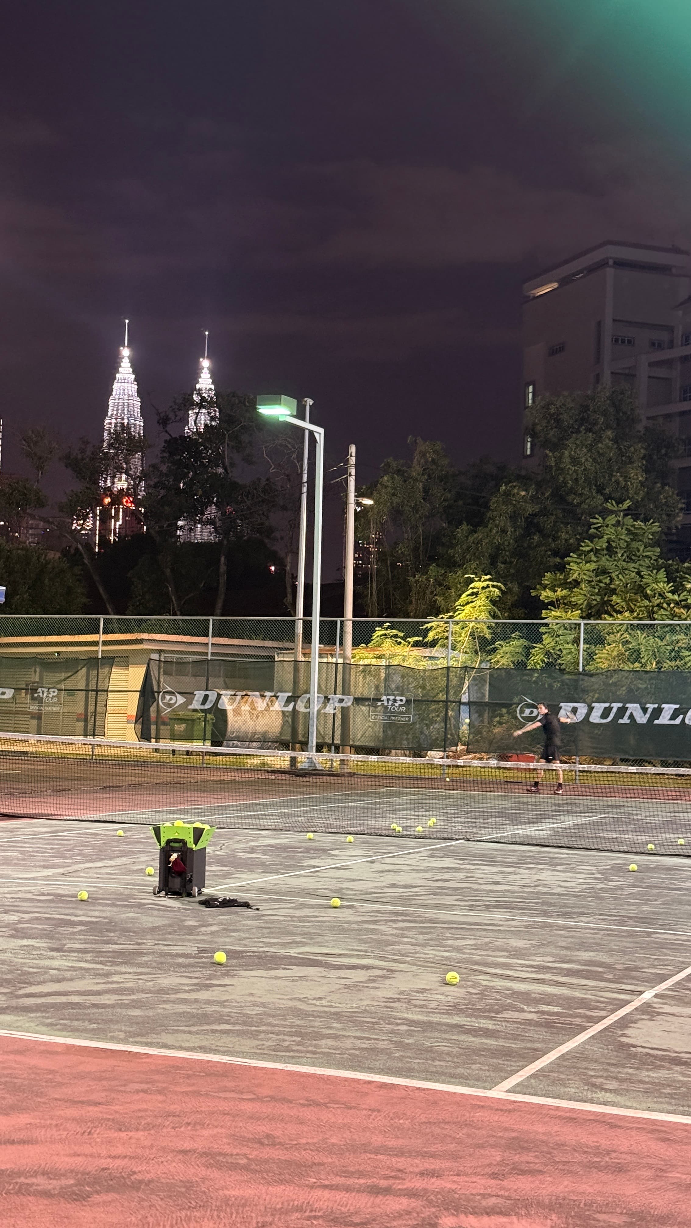 Tennis Buddy Machine media 3