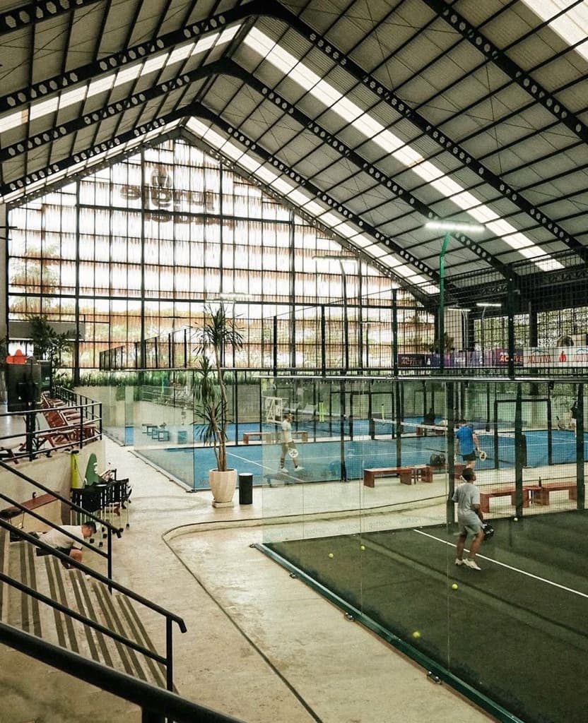 Jungle Padel Surabaya media 1
