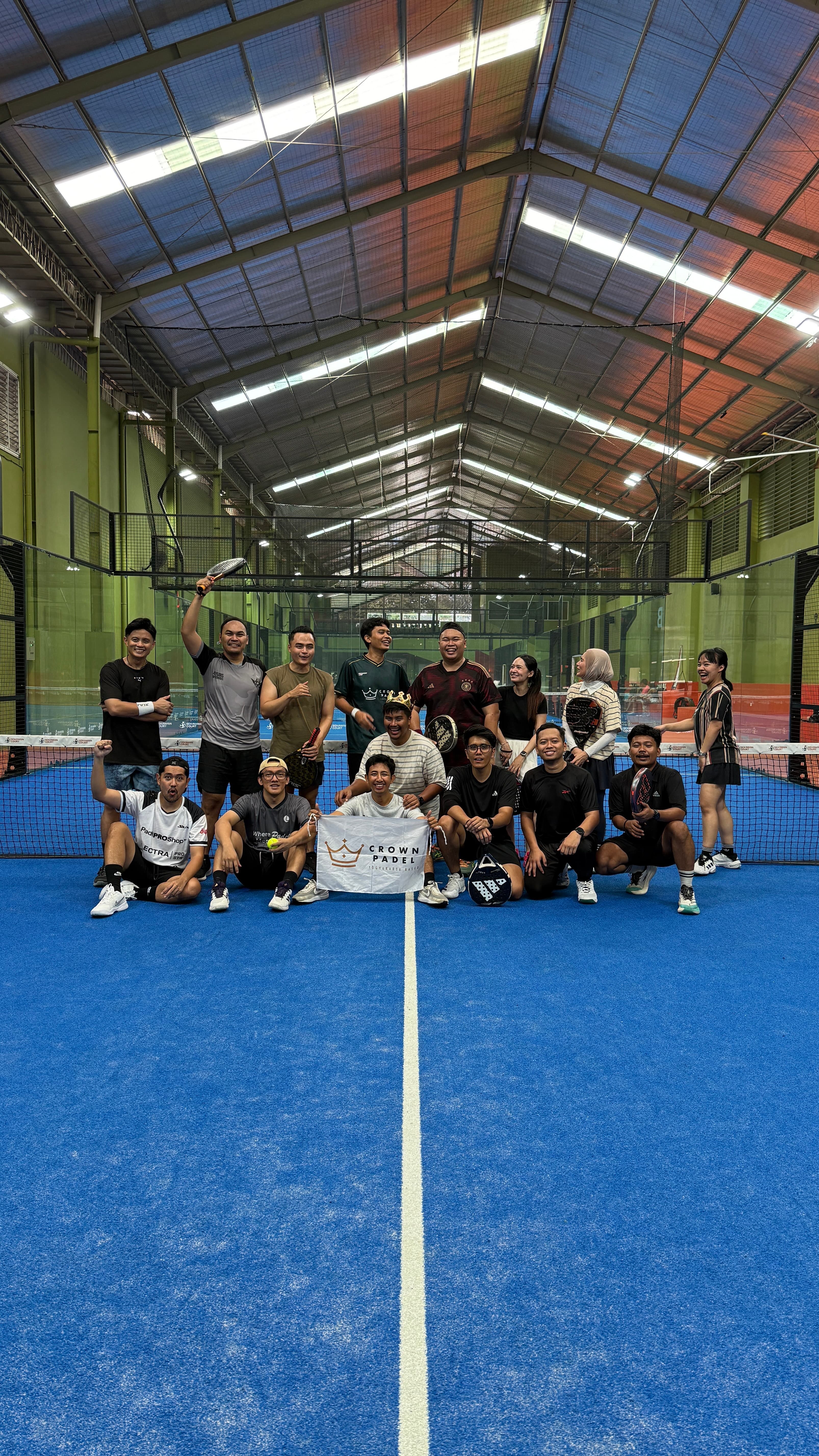 CROWN PADEL CLUB media 1