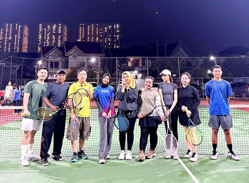 Tenis 007 media 1