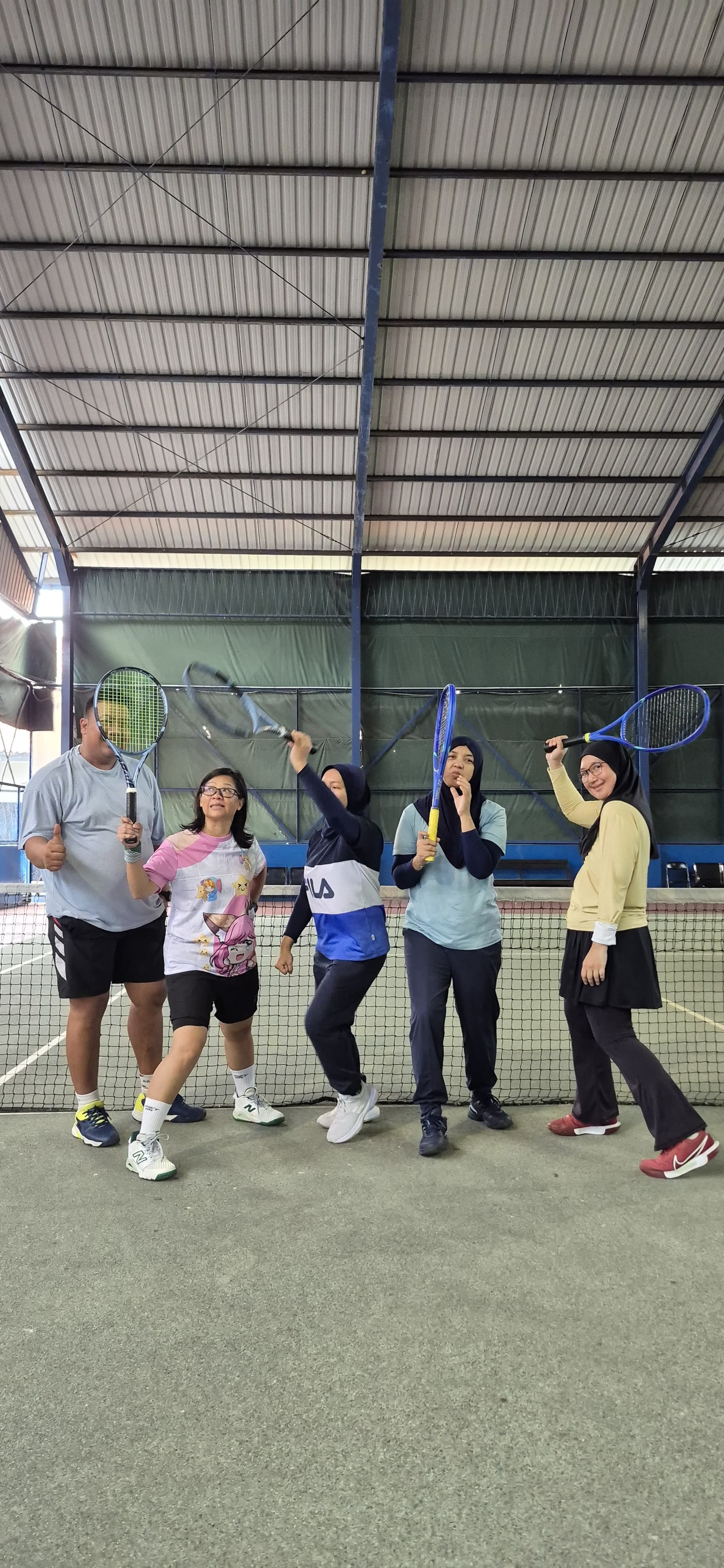 BINTANG MUDA TENNIS  media 2