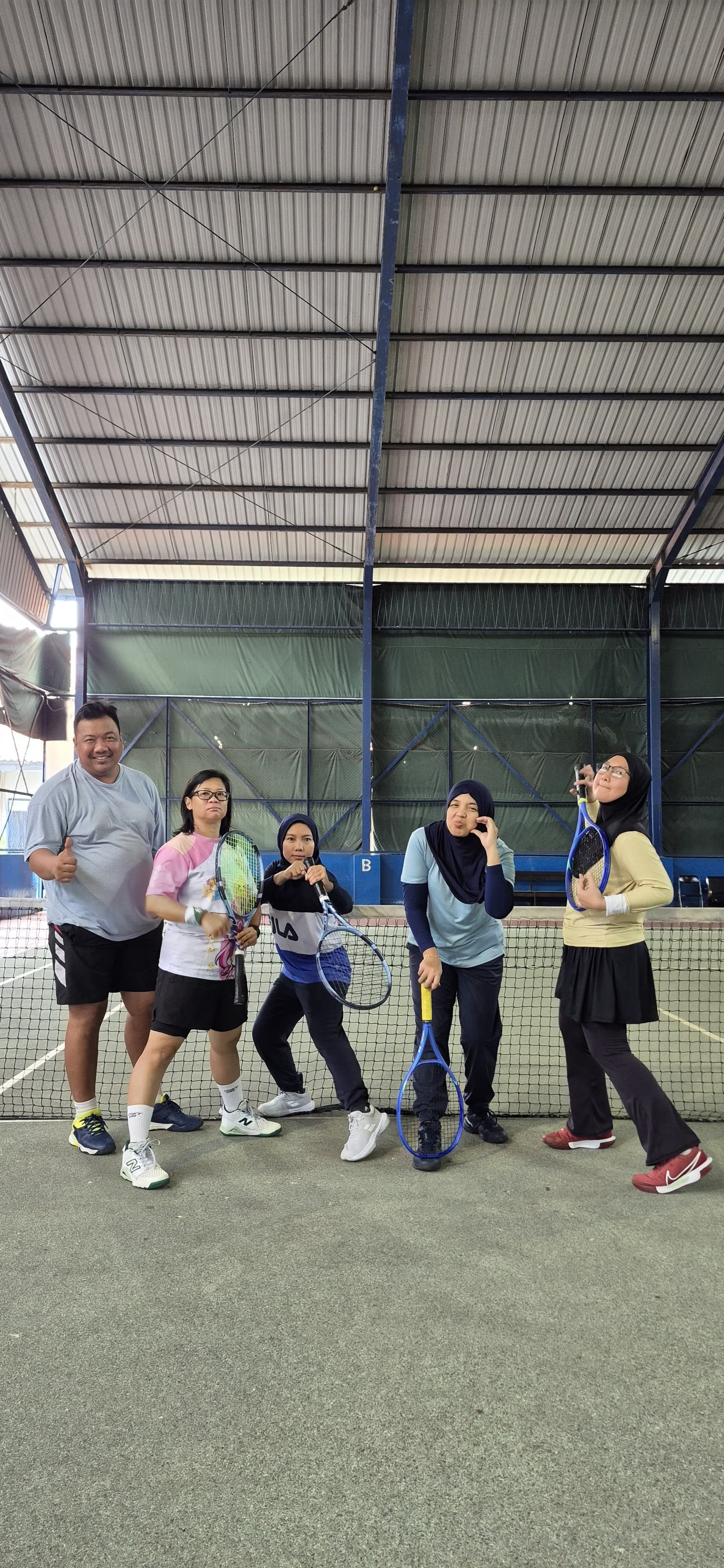 BINTANG MUDA TENNIS  media 3