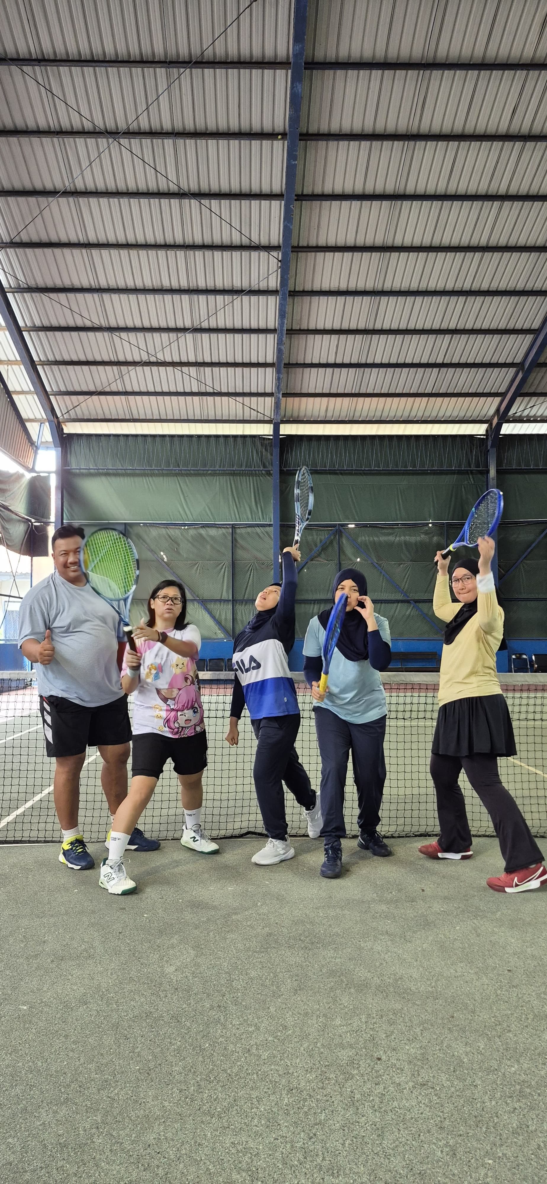 BINTANG MUDA TENNIS  media 5