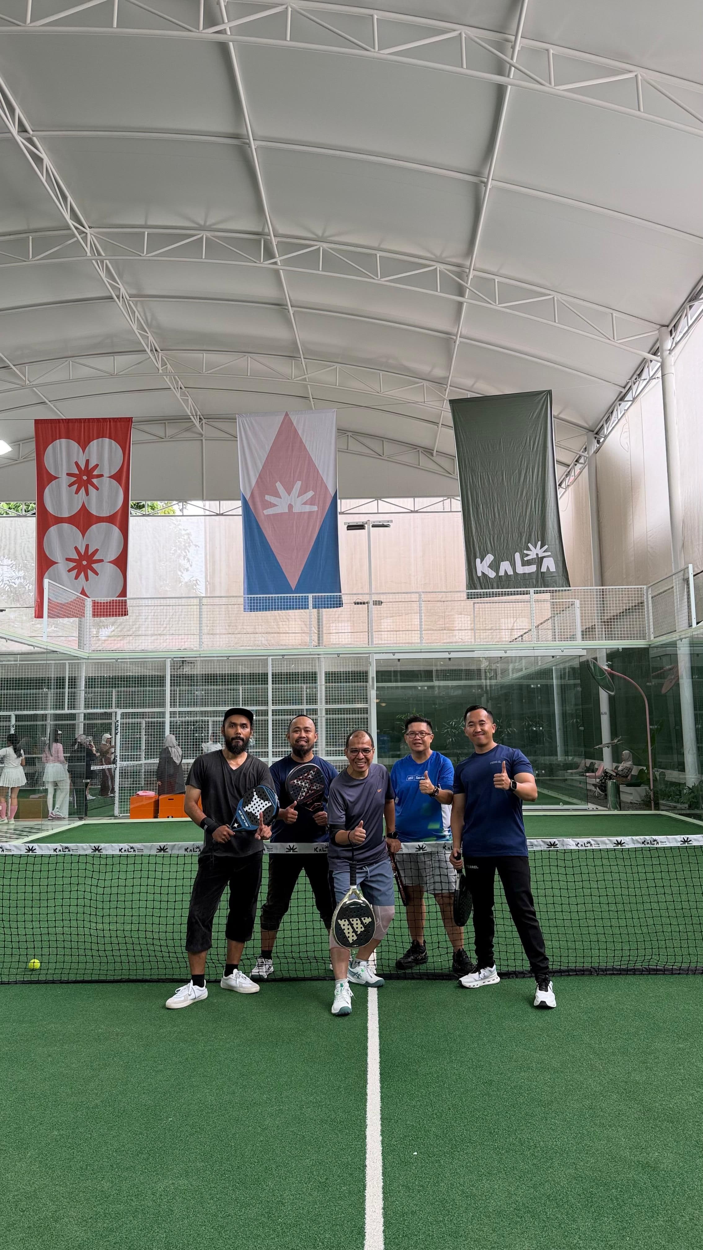 810DEE PADEL CLUB media 2