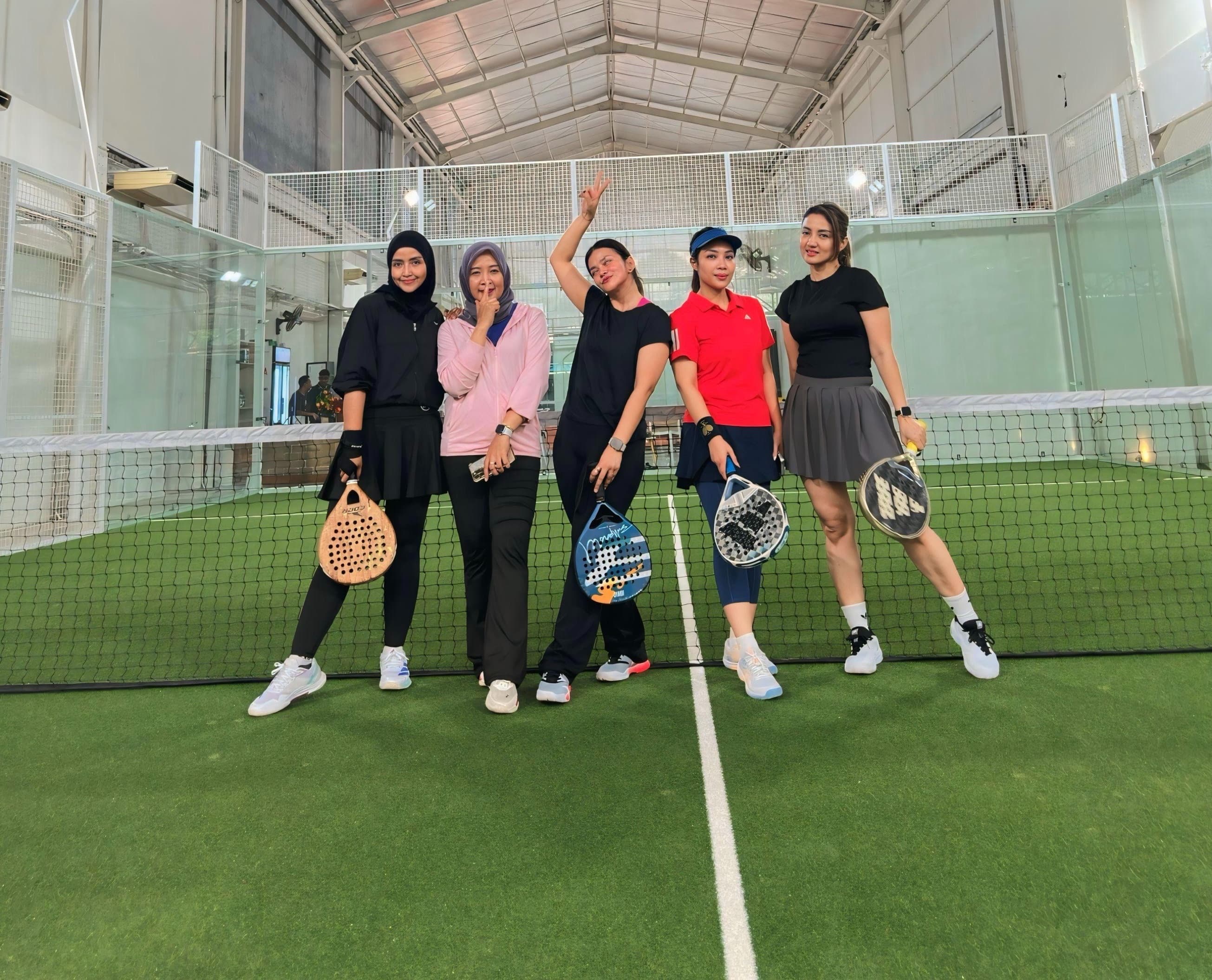 FLASHY PADEL SOCIETY 👑🎾👑🎾 media 3