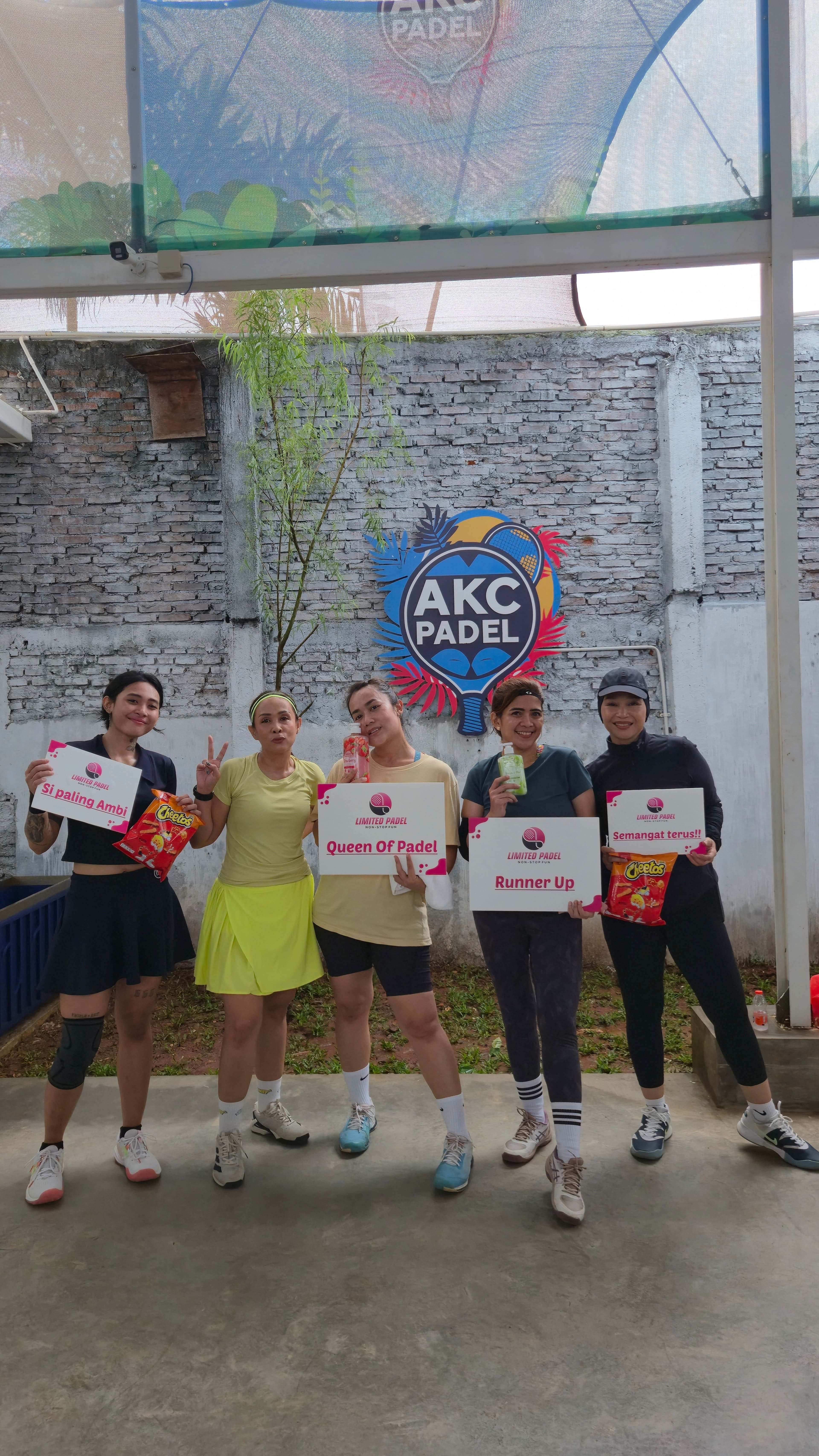 Limited Padel media 2