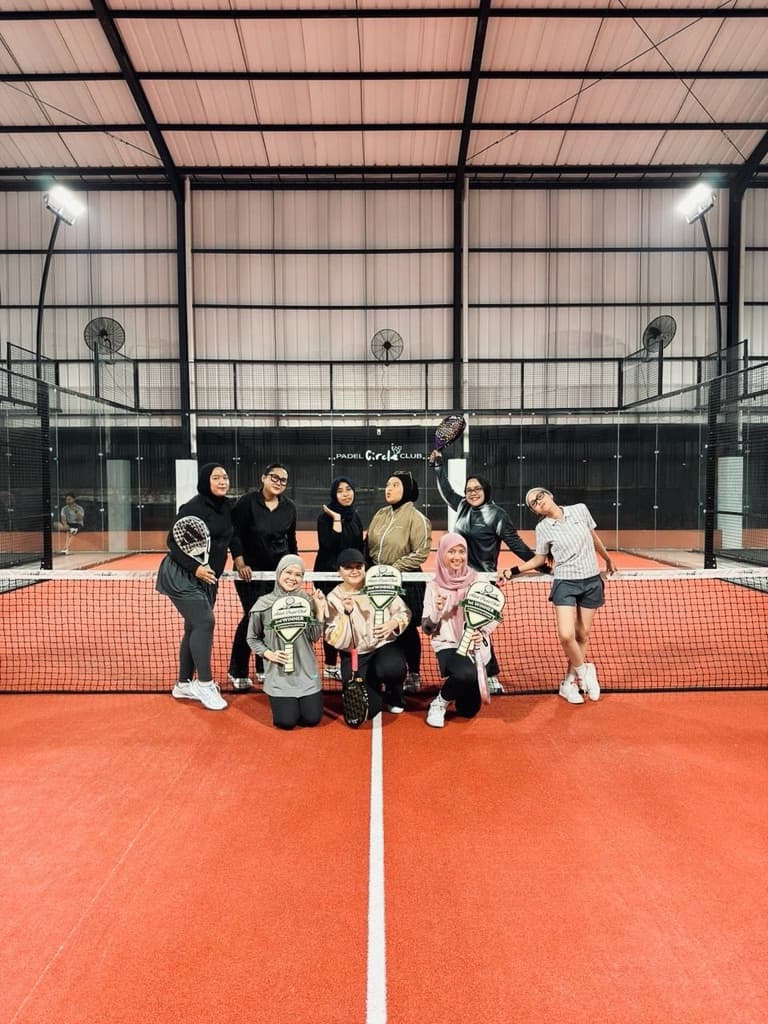 ADUH! Padel Club media 1