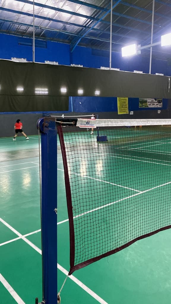 BAD MINTON media 1
