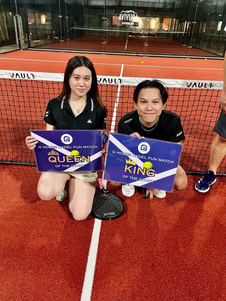 Ngang Ngeng Ngong Padel media 1