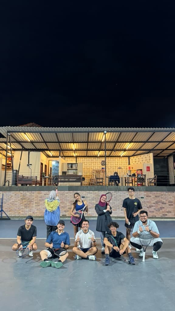 Scoot Tennis media 5