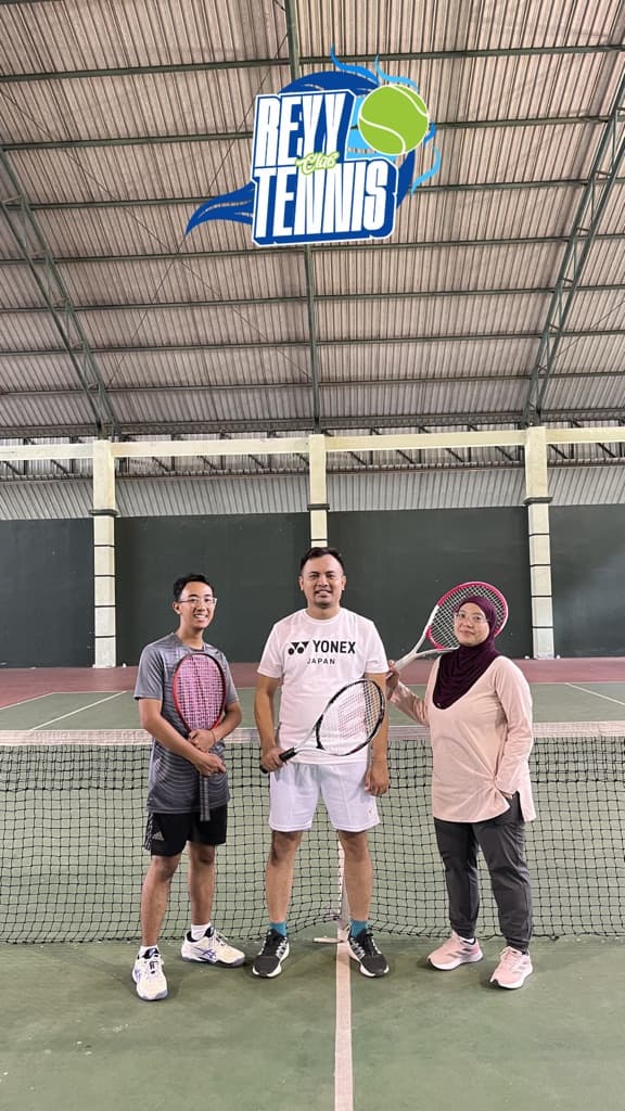 Reyy Tennis Club media 1