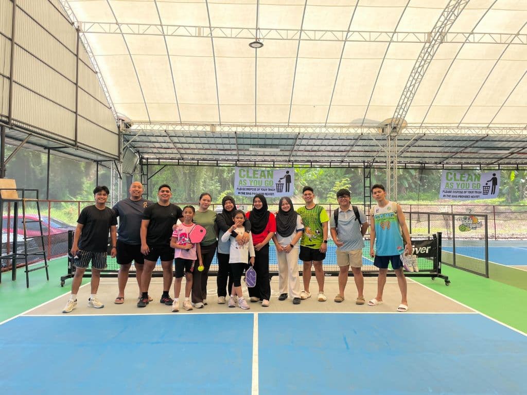 D'NONSTOP DINKERS media 2