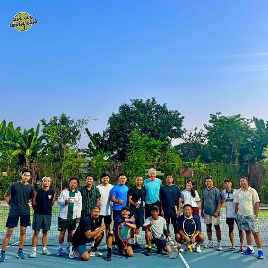 Sun Eve tennis media 3