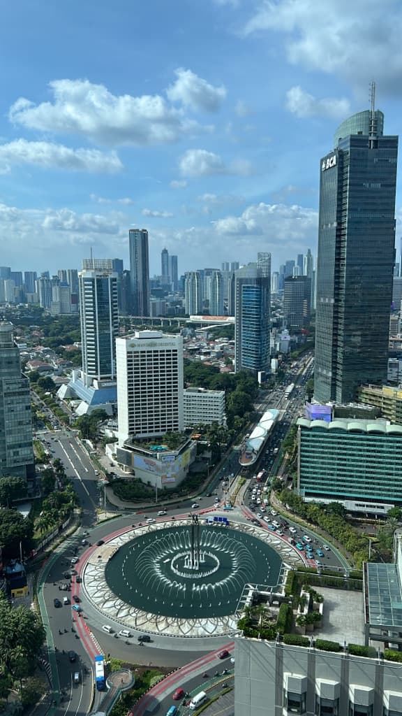 BUKAN BINTANG BIASA media 1