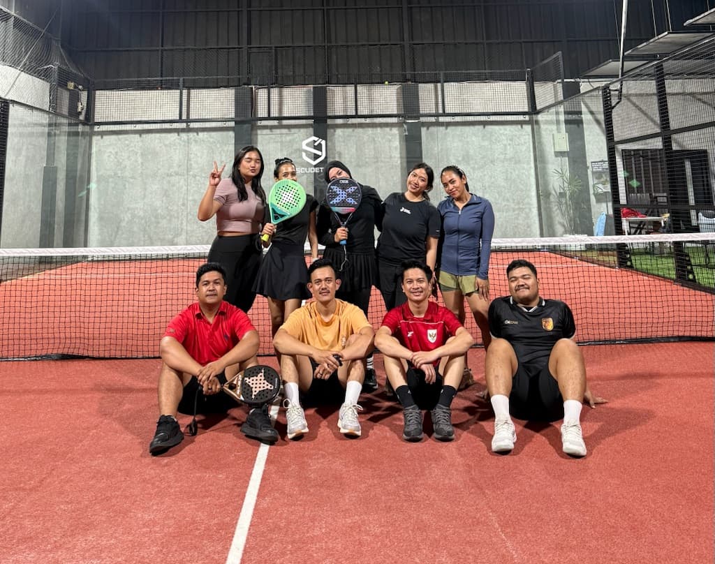 Lion Monarch Society🦁🦋 media 1