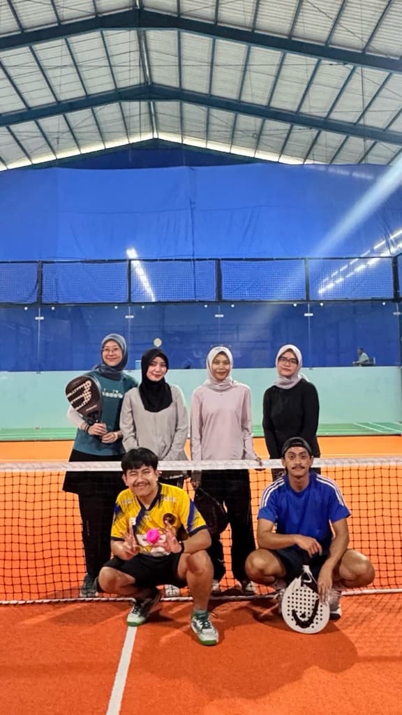 Kharisma Tennis media 3