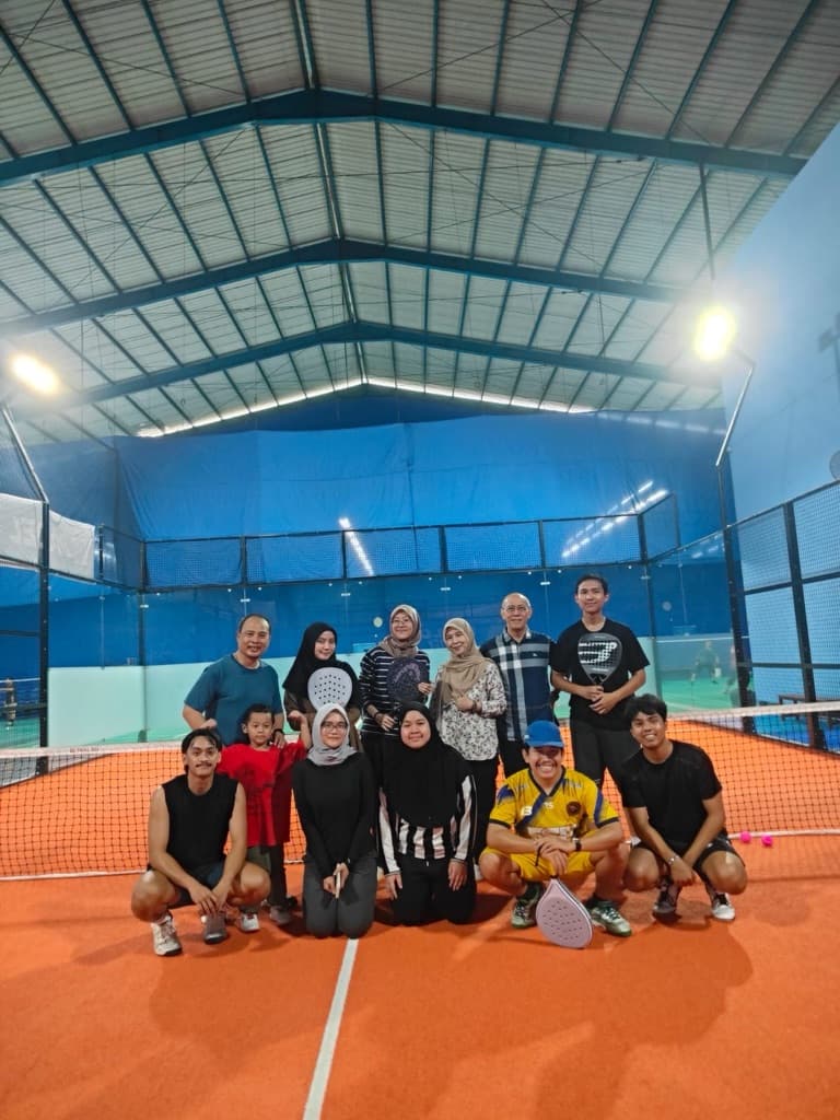 Kharisma Tennis media 5