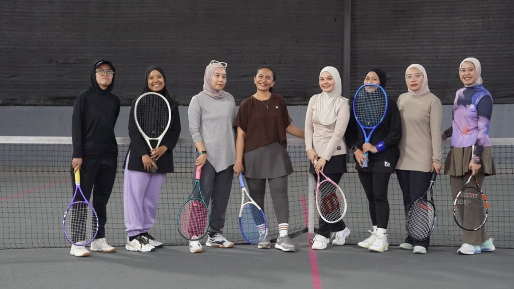 Dear Tennis Club media 3