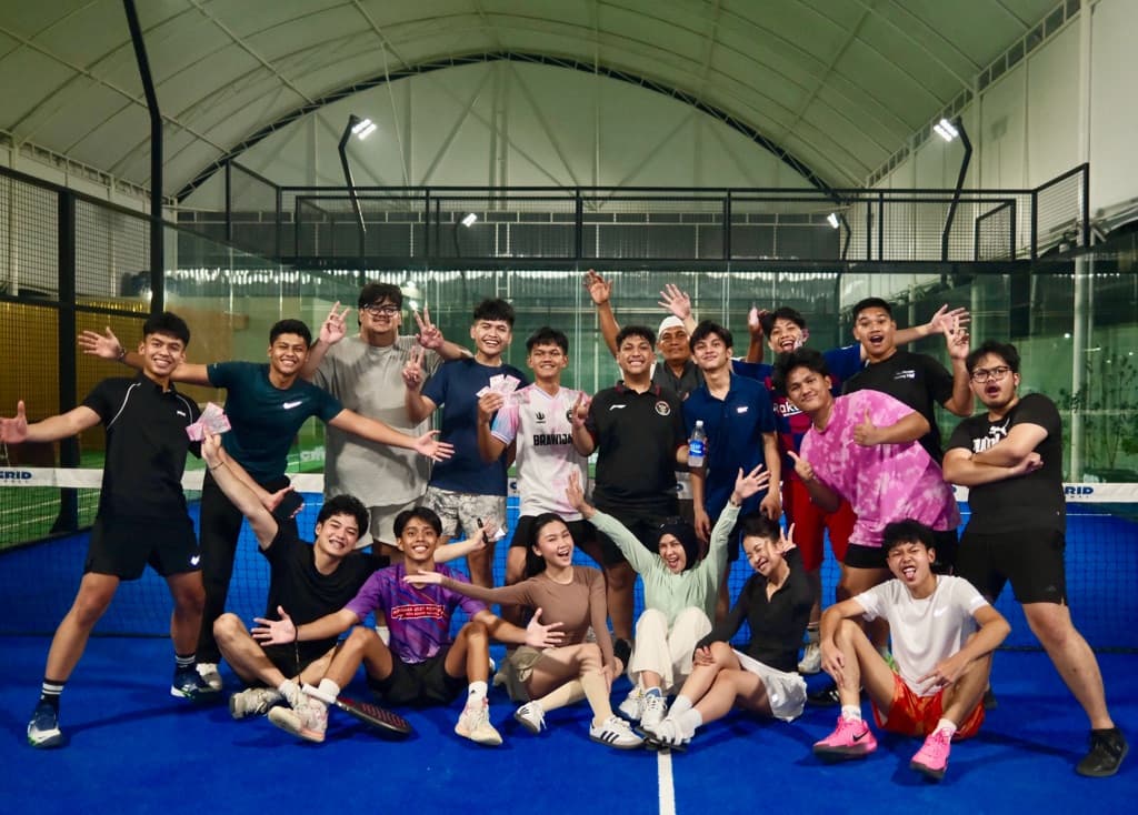 Rain Student Padel Collective media 1